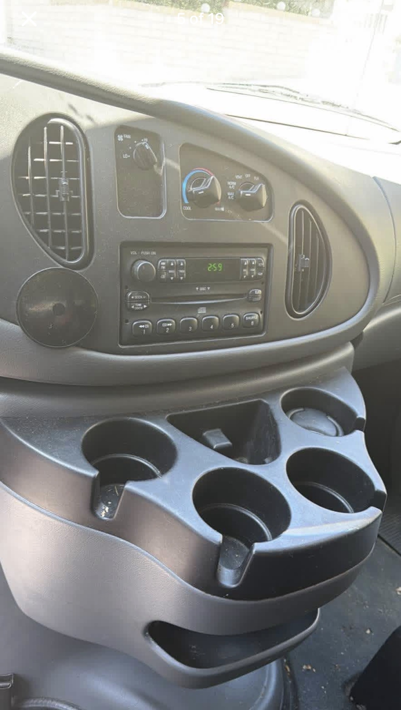 Used 2007 Ford E-150 and Econoline 150 RWD image 5