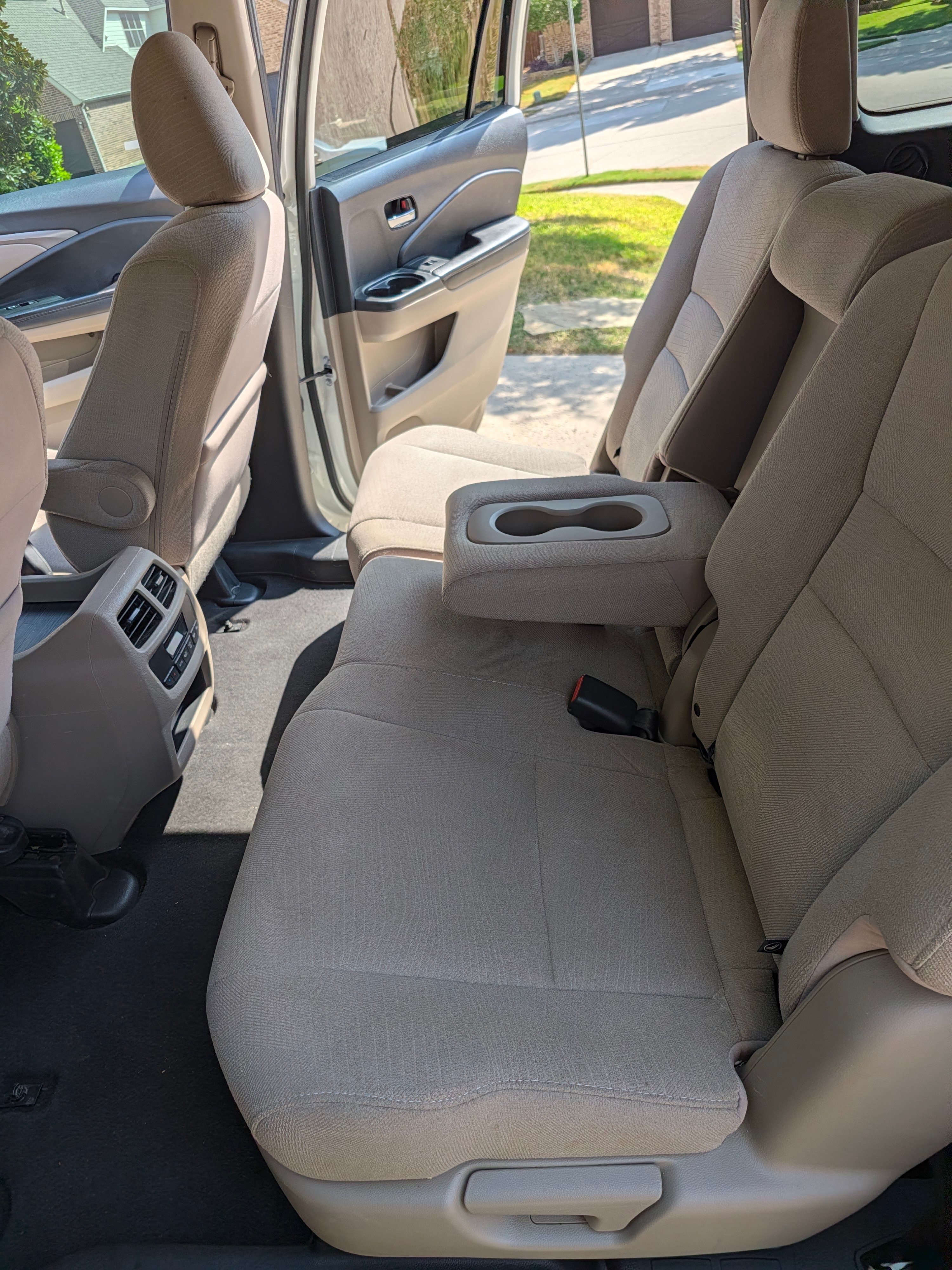 Used 2016 Honda Pilot EX image 4
