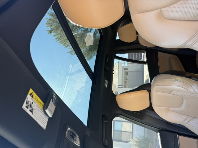 Used 2022 Volvo XC90 T8 Inscription w/ Advanced Package AWD/4WD image 8