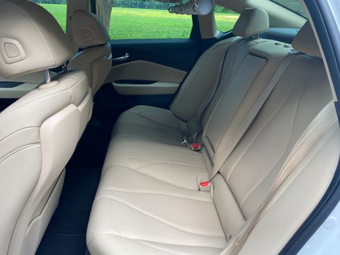 Used 2022 Acura TLX w/ Technology Package FWD image 11