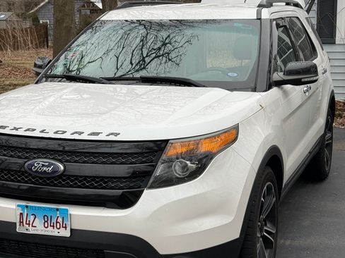 Used 2013 Ford Explorer Sport image 1