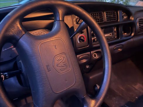 Used 2001 Dodge Ram 1500 Truck 4x4 Regular Cab image 14