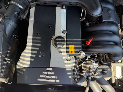 Used 1999 Mercedes-Benz S 320 image 28