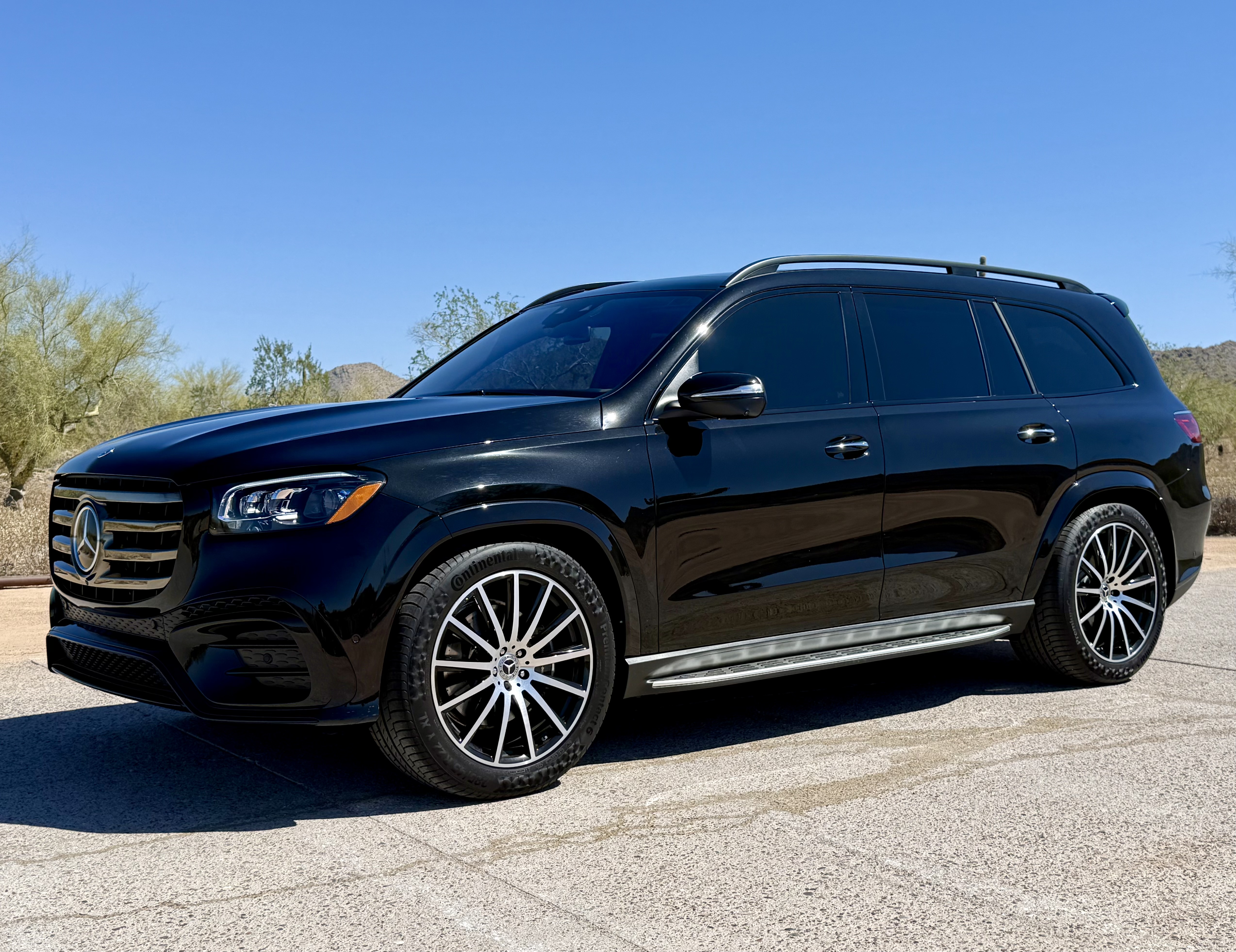 Used 2024 Mercedes-Benz GLS 580 4MATIC image 10