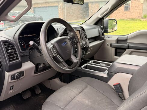 Used 2019 Ford F150 XL w/ Equipment Group 101A Mid AWD/4WD image 4