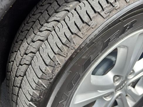 Used 2013 Dodge Durango SXT image 15