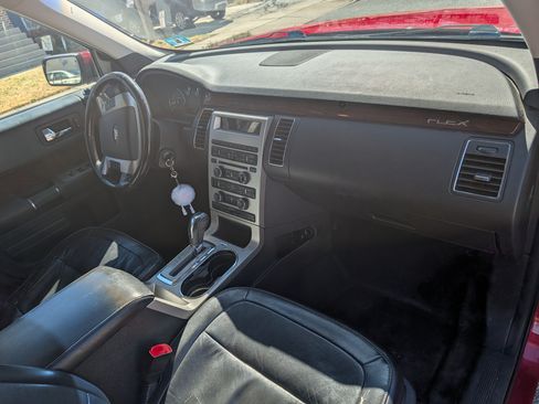 Used 2010 Ford Flex SEL image 15