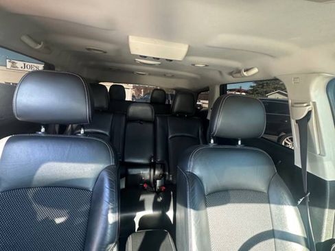 Used 2017 Dodge Journey Crossroad image 17