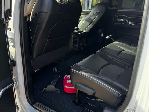 Used 2022 RAM 3500 Laramie image 17