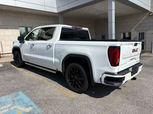 Used 2023 GMC Sierra 1500 Denali w/ Denali Reserve Package AWD/4WD image 5