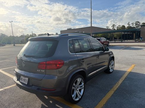 Used 2013 Volkswagen Tiguan SEL image 8