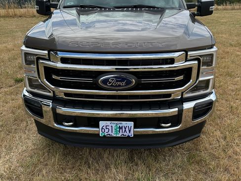 Used 2021 Ford F350 Lariat w/ Lariat Ultimate Package image 6