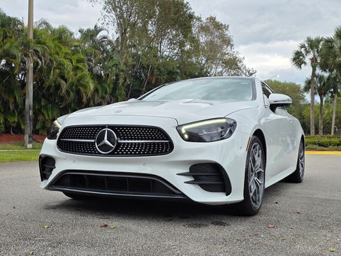 Used 2023 Mercedes-Benz E 450 Coupe image 2
