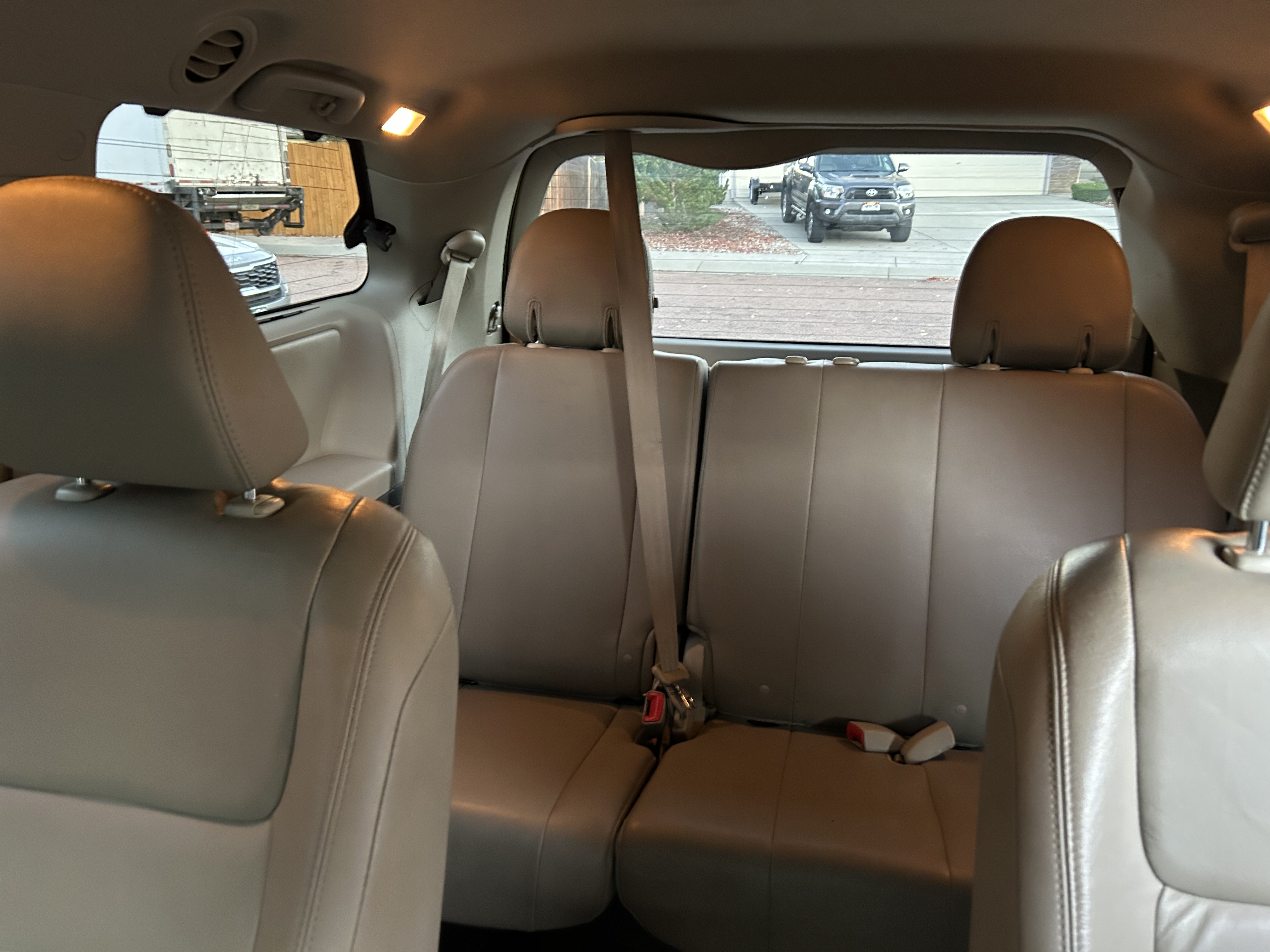 Used 2019 Toyota Sienna XLE Premium AWD/4WD image 20