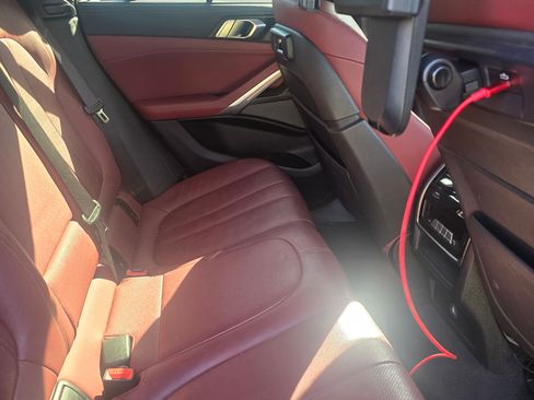 Used 2022 BMW X6 M50i w/ Premium Package image 2