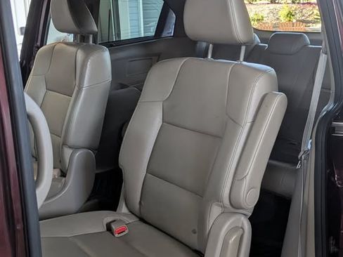 Used 2015 Honda Odyssey EX-L image 9
