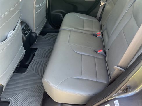 Used 2015 Honda CR-V LX image 14