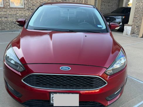 Used 2015 Ford Focus SE w/ Equipment Group 201A image 6