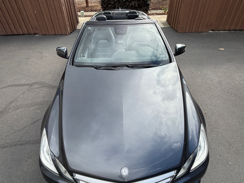 Used 2011 Mercedes-Benz E 550 Cabriolet image 27