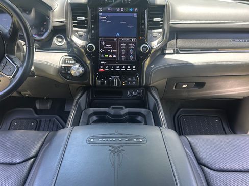 Used 2024 RAM 1500 Limited AWD/4WD image 13