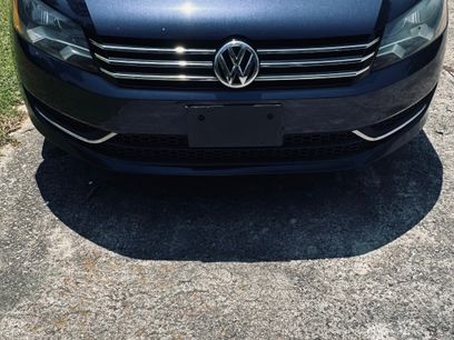 Used 2012 Volkswagen Passat 2.5 SE