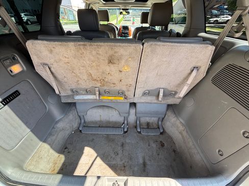 Used 2008 Toyota Sienna XLE Limited AWD/4WD image 19