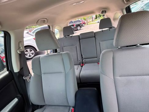 Used 2016 Honda CR-V LX image 9