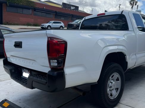 Used 2019 Toyota Tacoma SR RWD image 5