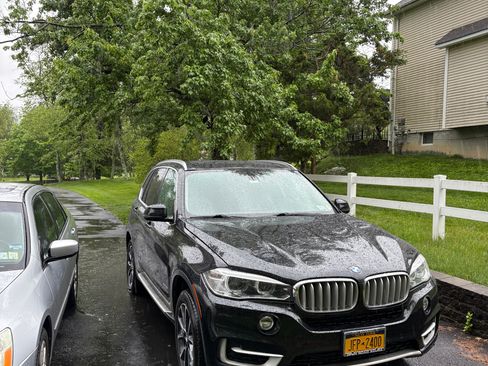 Used 2016 BMW X5 xDrive35i AWD/4WD image 1