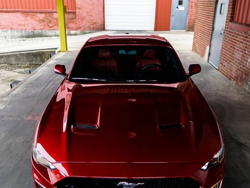 Used 2019 Ford Mustang GT Premium w/ Performance Package - Level 2 RWD image 10