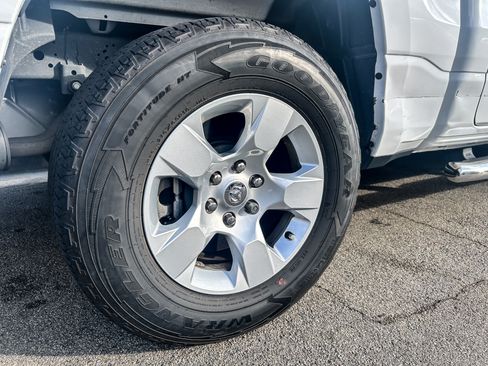 Used 2023 RAM 1500 Big Horn image 31