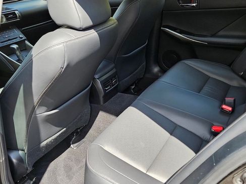 Used 2016 Lexus IS 200t image 12