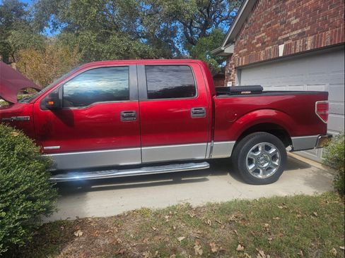 Used 2013 Ford F150 XLT w/ Luxury Equipment Group image 11