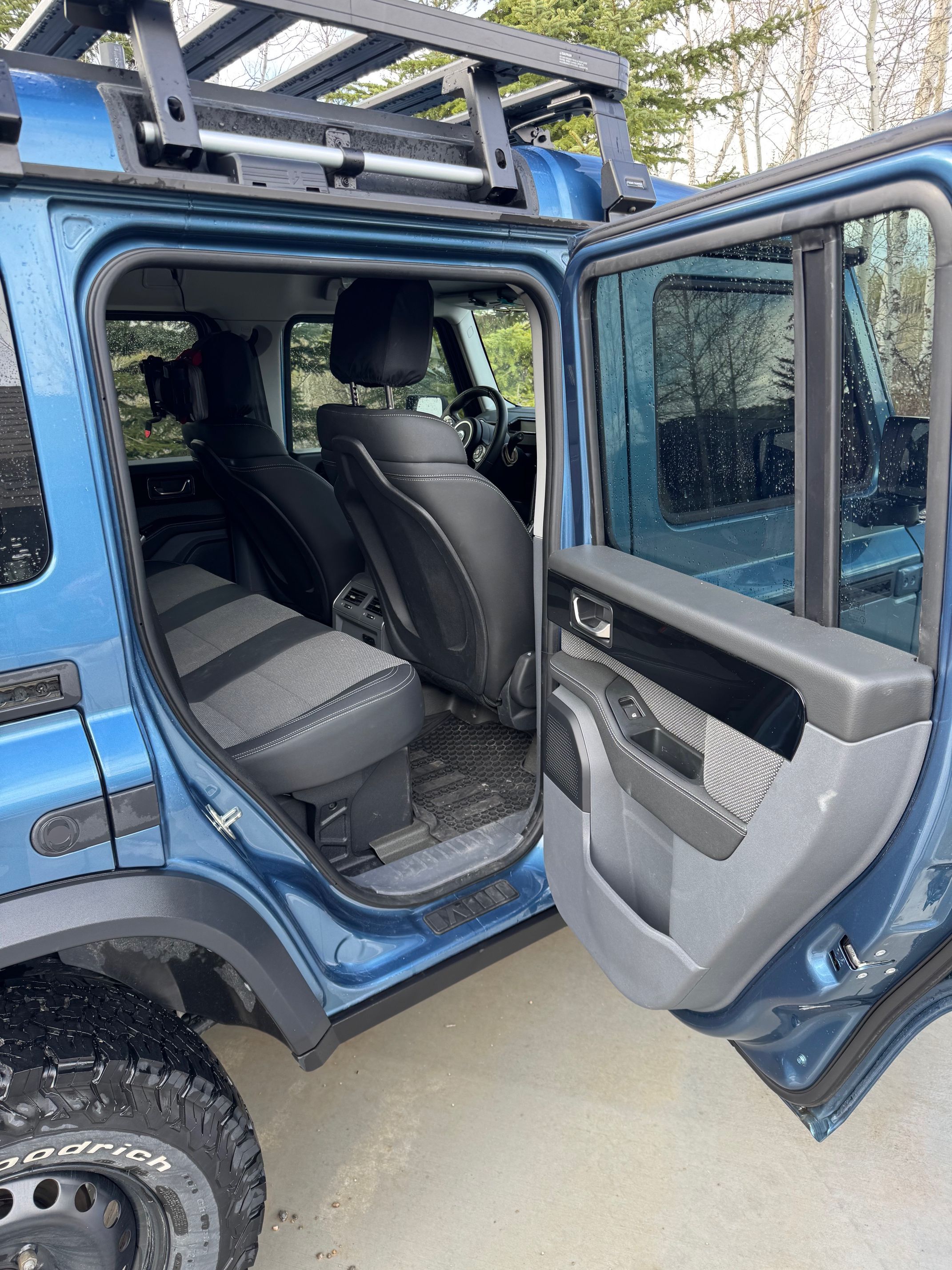 Used 2024 INEOS Grenadier Station Wagon AWD/4WD image 8