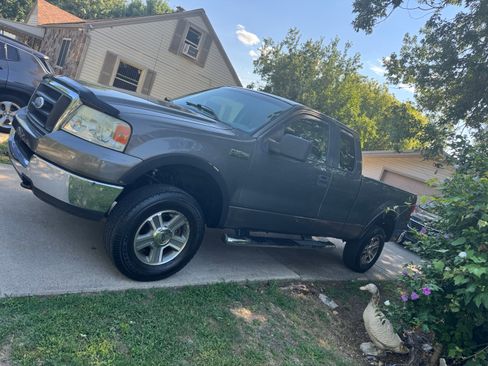 Used 2005 Ford F150 XLT AWD/4WD image 6