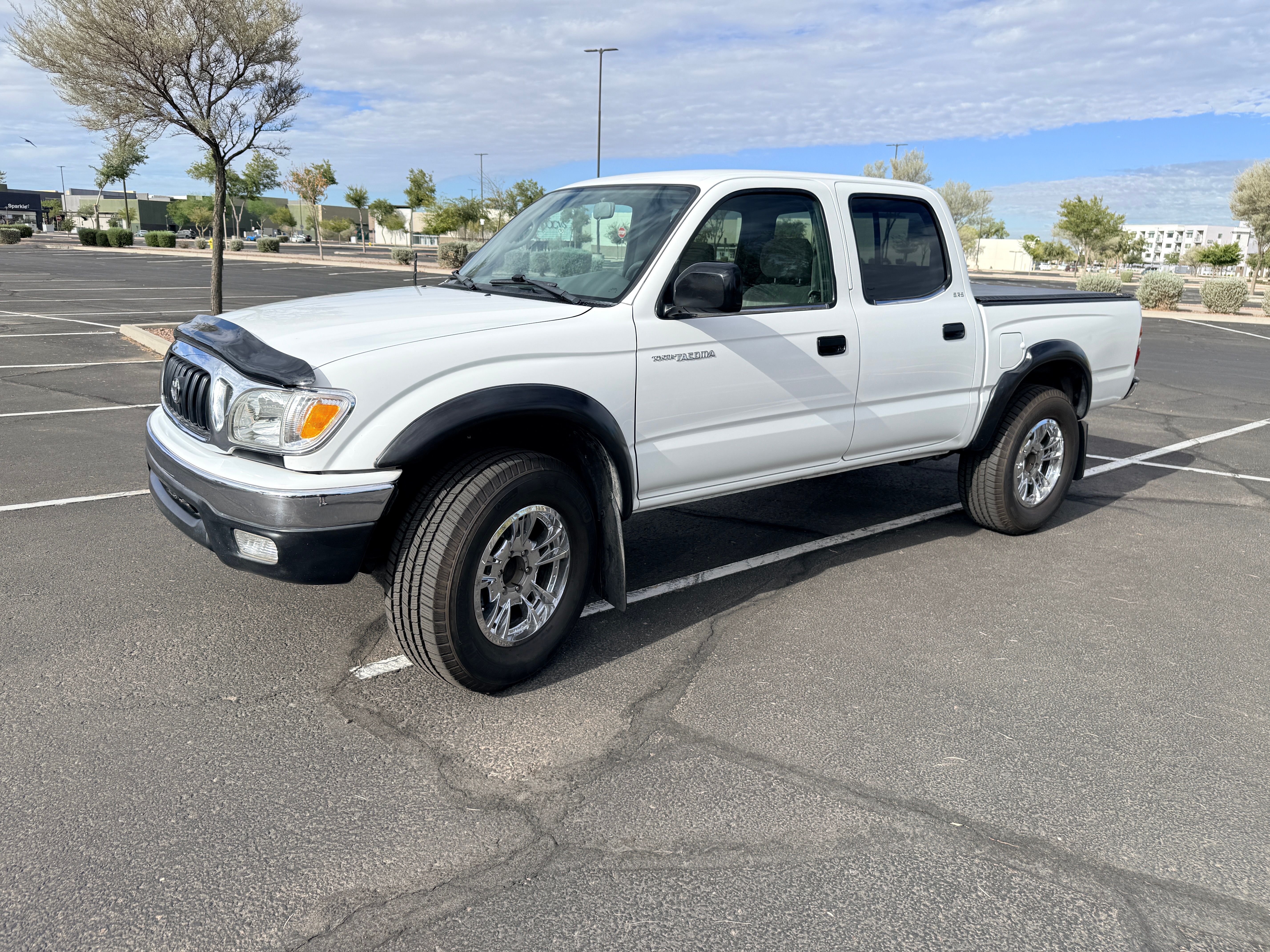 Used 2004 Toyota Tacoma PreRunner RWD image 1
