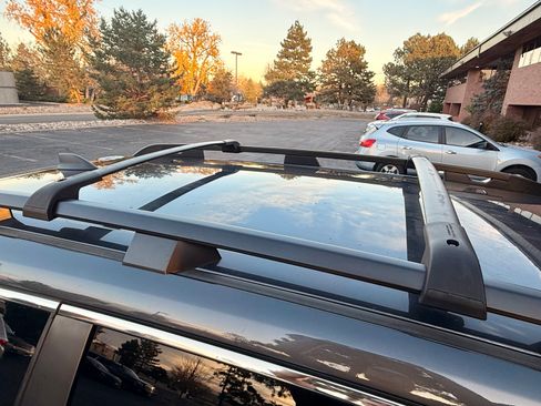 Used 2023 Subaru Ascent Premium w/ Convenience Package image 8