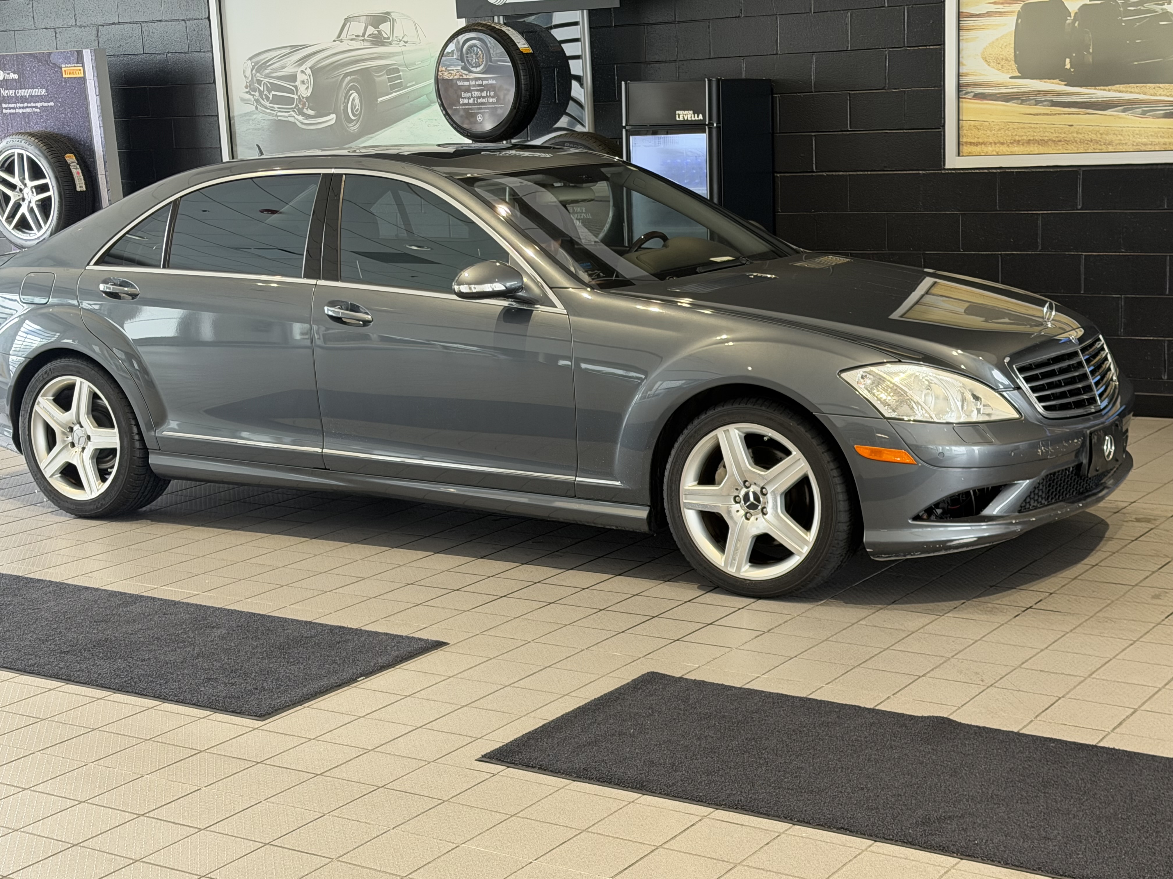 Used 2007 Mercedes-Benz S 550 image 14