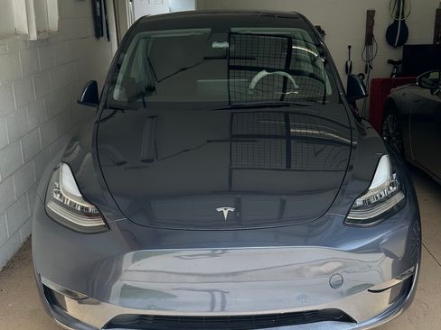 Used 2022 Tesla Model Y Long Range AWD/4WD image 20