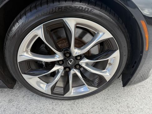 Used 2018 Lexus LC 500 Coupe image 23