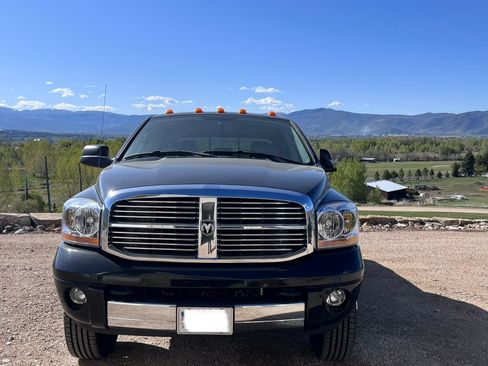 Used 2006 Dodge Ram 3500 Truck Laramie w/ Protection Group AWD/4WD image 5