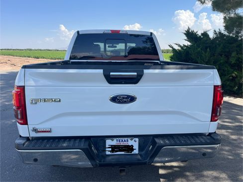 Used 2017 Ford F150 XLT w/ Equipment Group 302A Luxury image 9