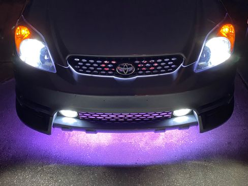 Used 2004 Toyota Matrix XRS image 4