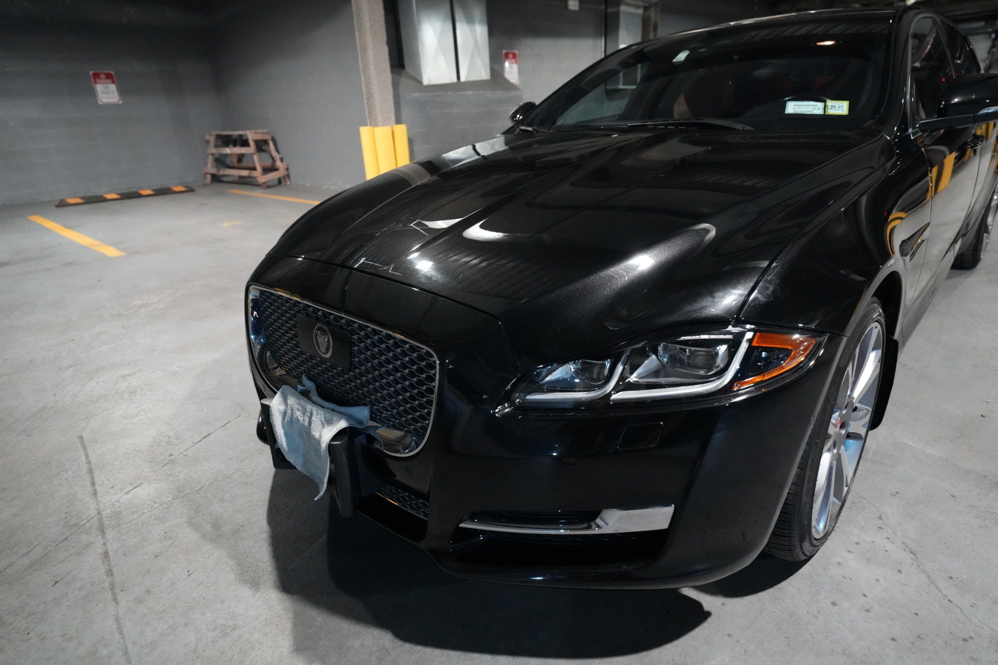 Used 2019 Jaguar XJ L Portfolio AWD/4WD image 6