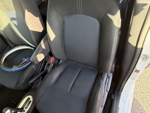 Used 2018 Nissan Versa Note SV FWD image 14