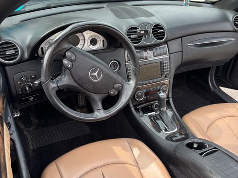 Used 2007 Mercedes-Benz CLK 550 Cabriolet image 9