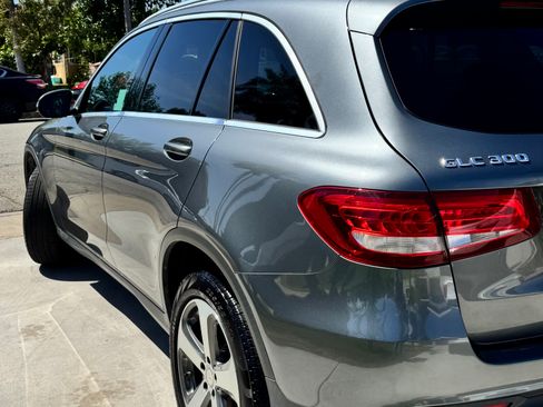 Used 2017 Mercedes-Benz GLC 300 image 9