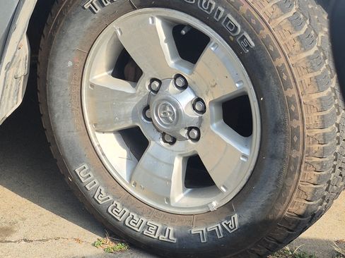 Used 2006 Toyota 4Runner Sport image 6