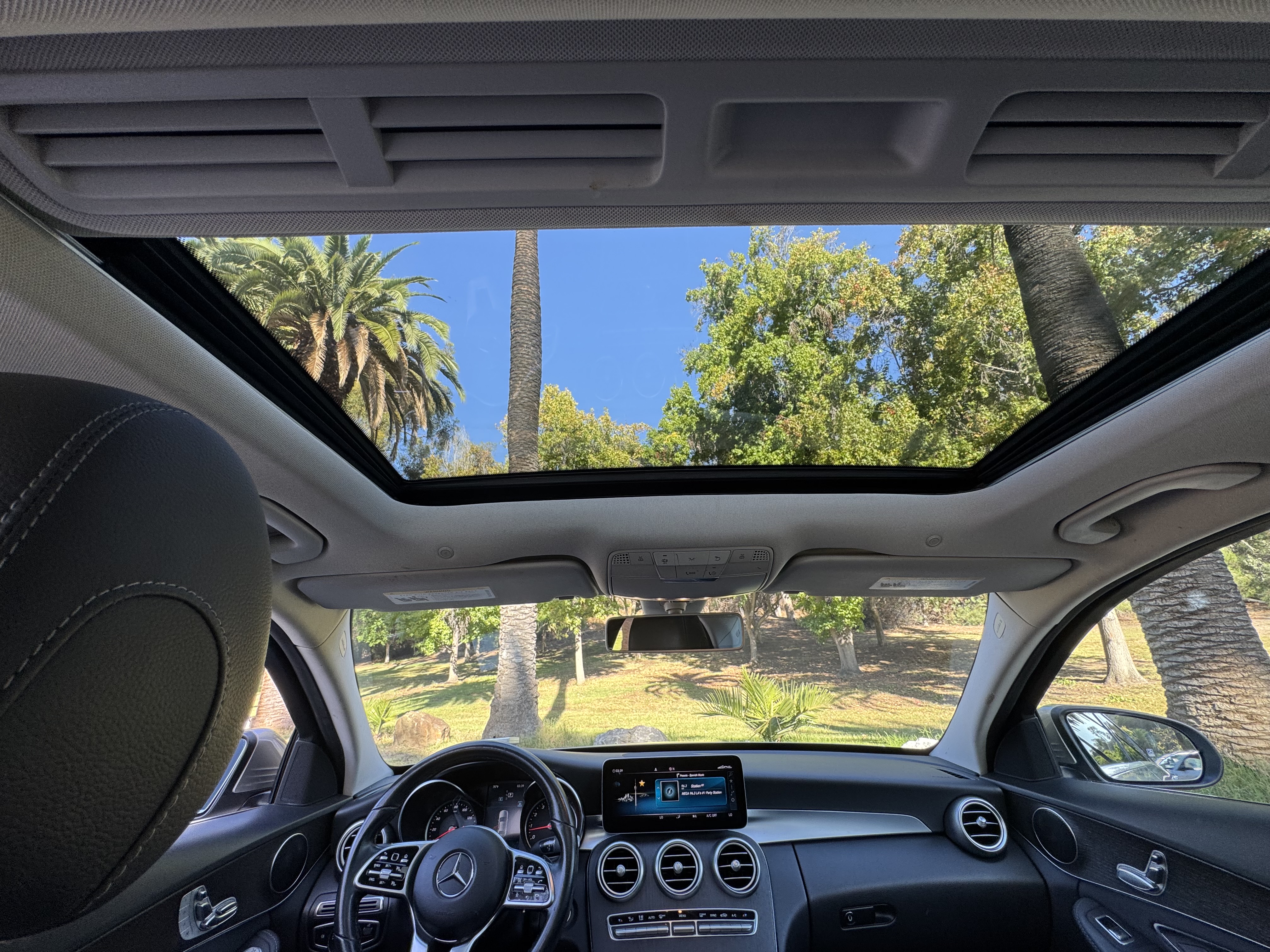 Used 2019 Mercedes-Benz C 300 Sedan image 16