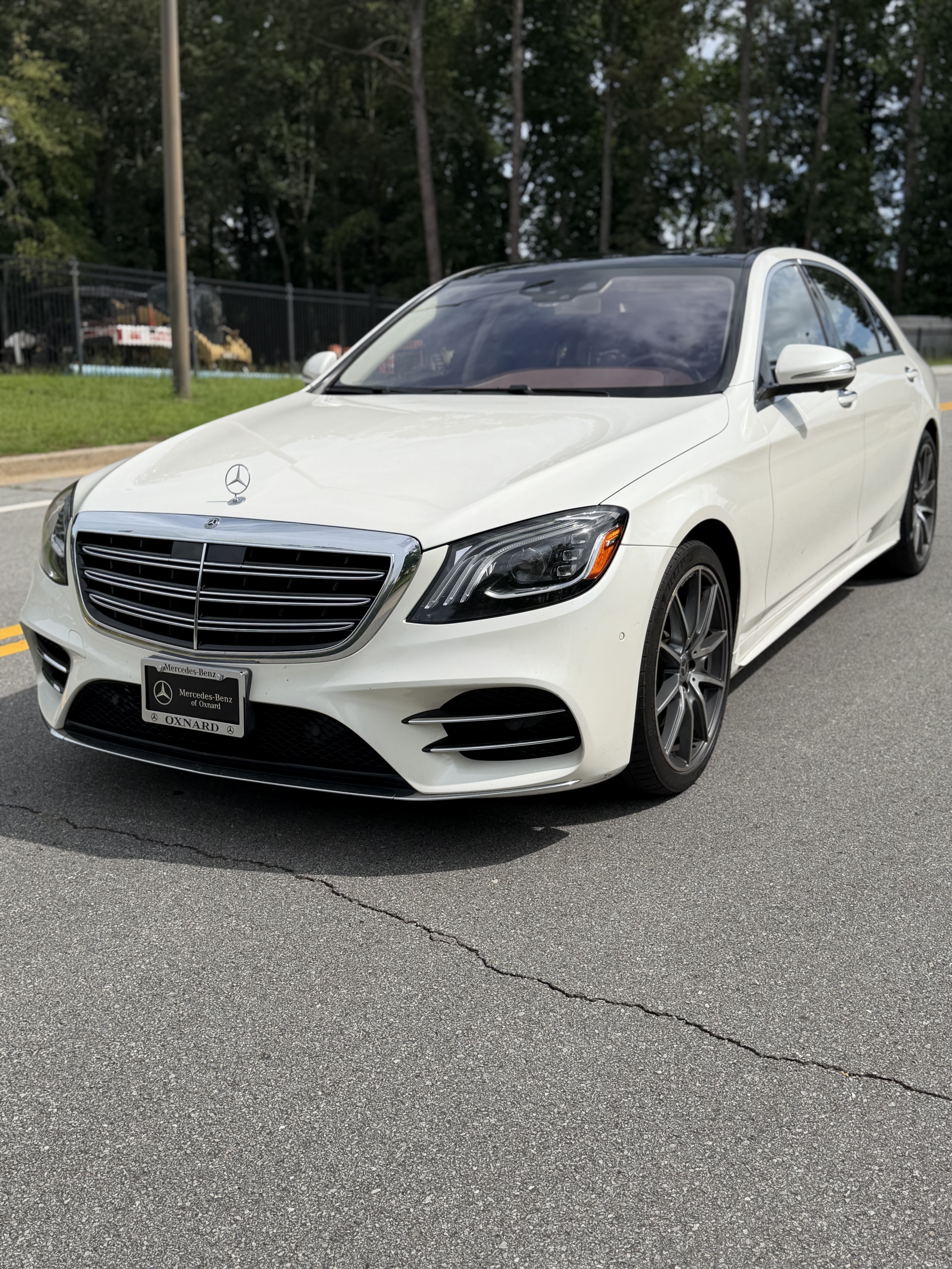 Used 2018 Mercedes-Benz S 560 Sedan image 4
